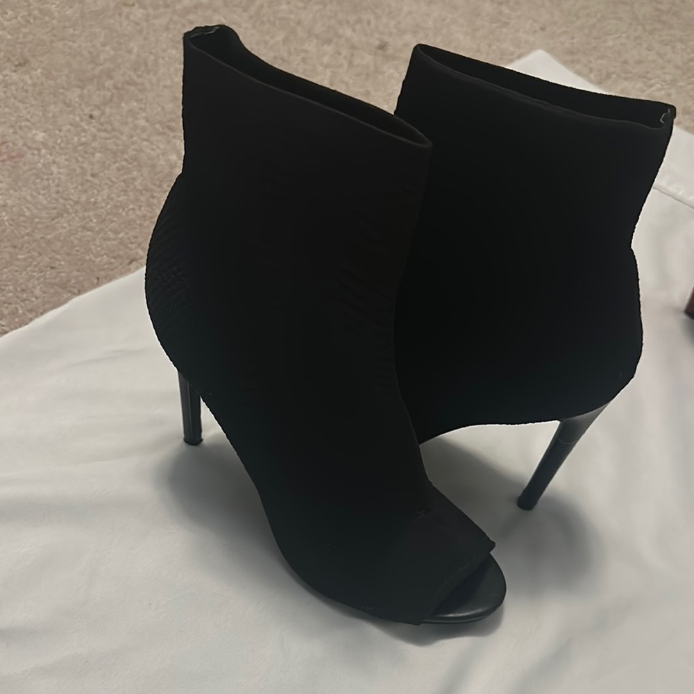 Elegant Black Women's Ankle Boots